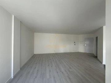 Apartamento T0 para Venda em Buarcos
