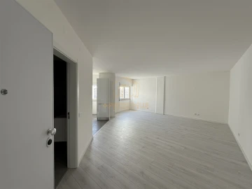 Apartamento T0 para Venda em Buarcos