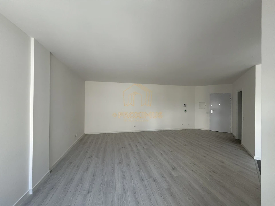 Apartamento T0 para Venda em Buarcos Foto 5
