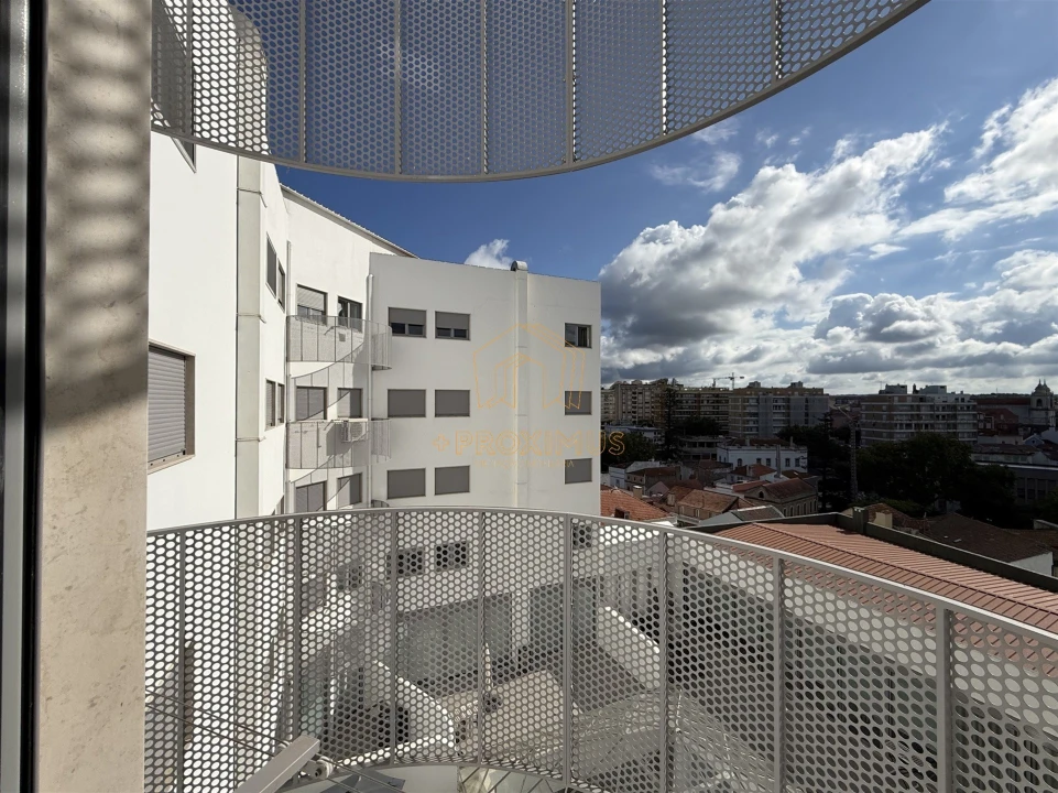 Apartamento T0 para Venda em Buarcos Foto 2