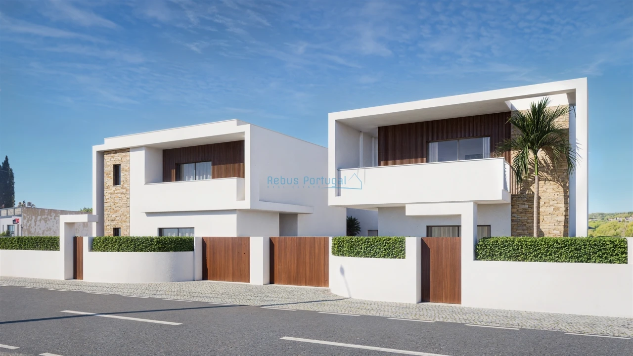 Moradia T4 para Venda em Santa Barbara de Nexe Foto 7