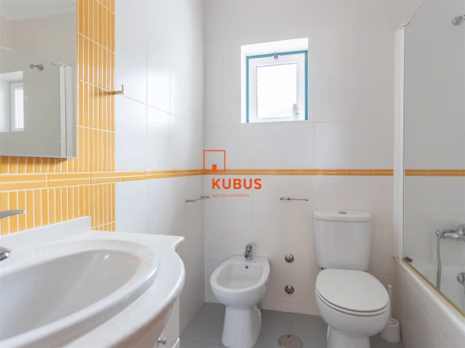 Moradia T3 para Venda em Vila Nova da Barquinha Foto 8