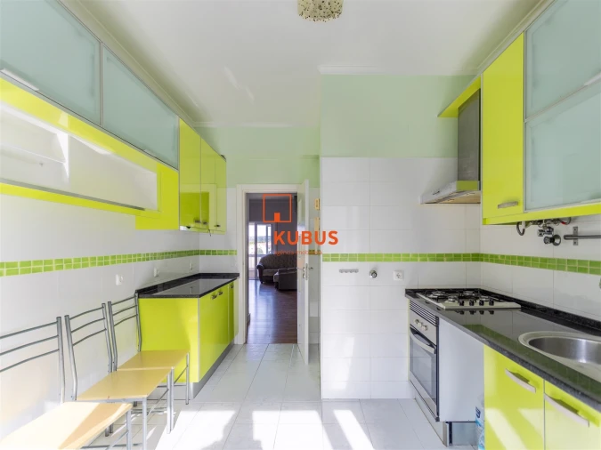 Apartamento T3 para Venda em Alcanena e Vila Moreira Foto 2