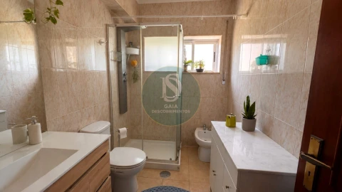 Apartamento T3 para Venda em Oliveira do Douro