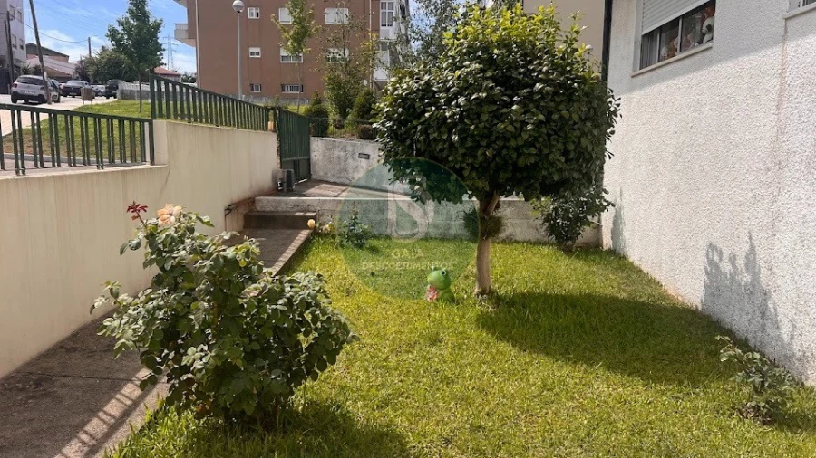 Apartamento T3 para Venda em Oliveira do Douro Foto 16