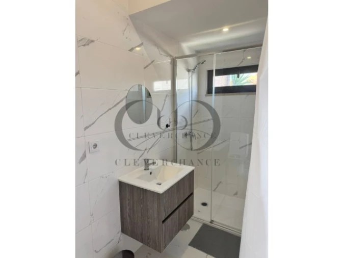Moradia T4 para Venda em Santa Marinha e São Pedro da Afurada Foto 19