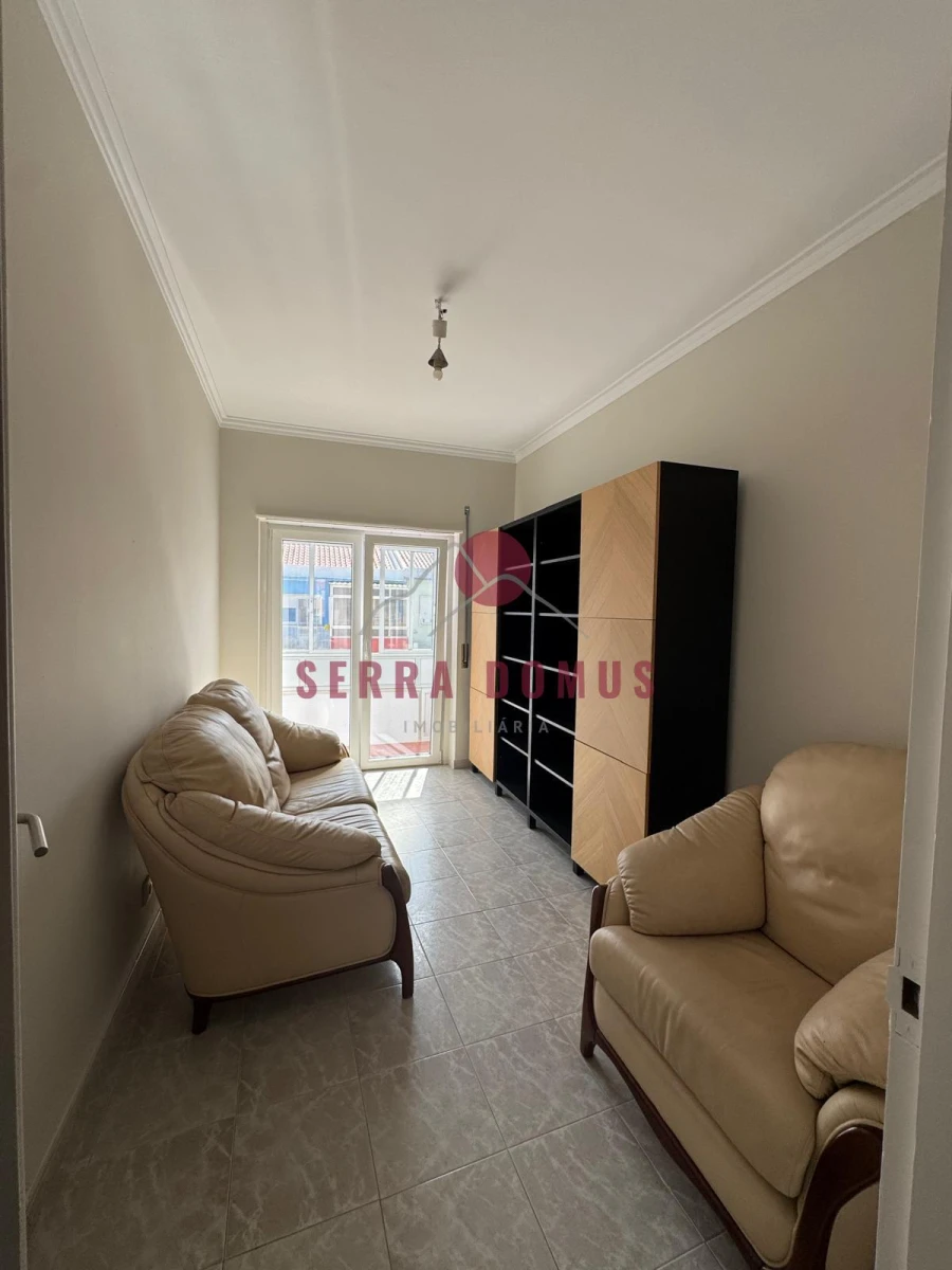 Apartamento T3 para Venda em Algueirão-Mem Martins Foto 6