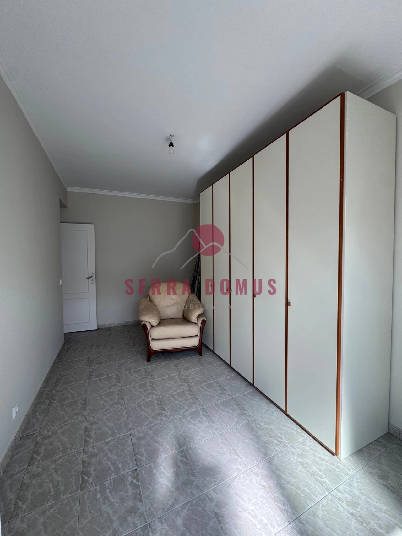 Apartamento T3 para Venda em Algueirão-Mem Martins Foto 8