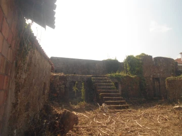 Moradia T3 para Venda em São Pedro da Torre