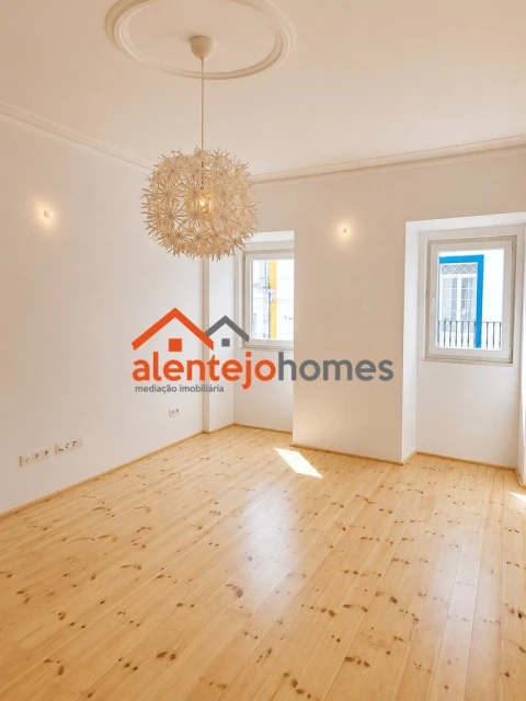 Apartamento T2 para Venda em Arraiolos