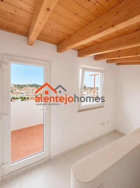 Apartamento T2 para Venda em Arraiolos