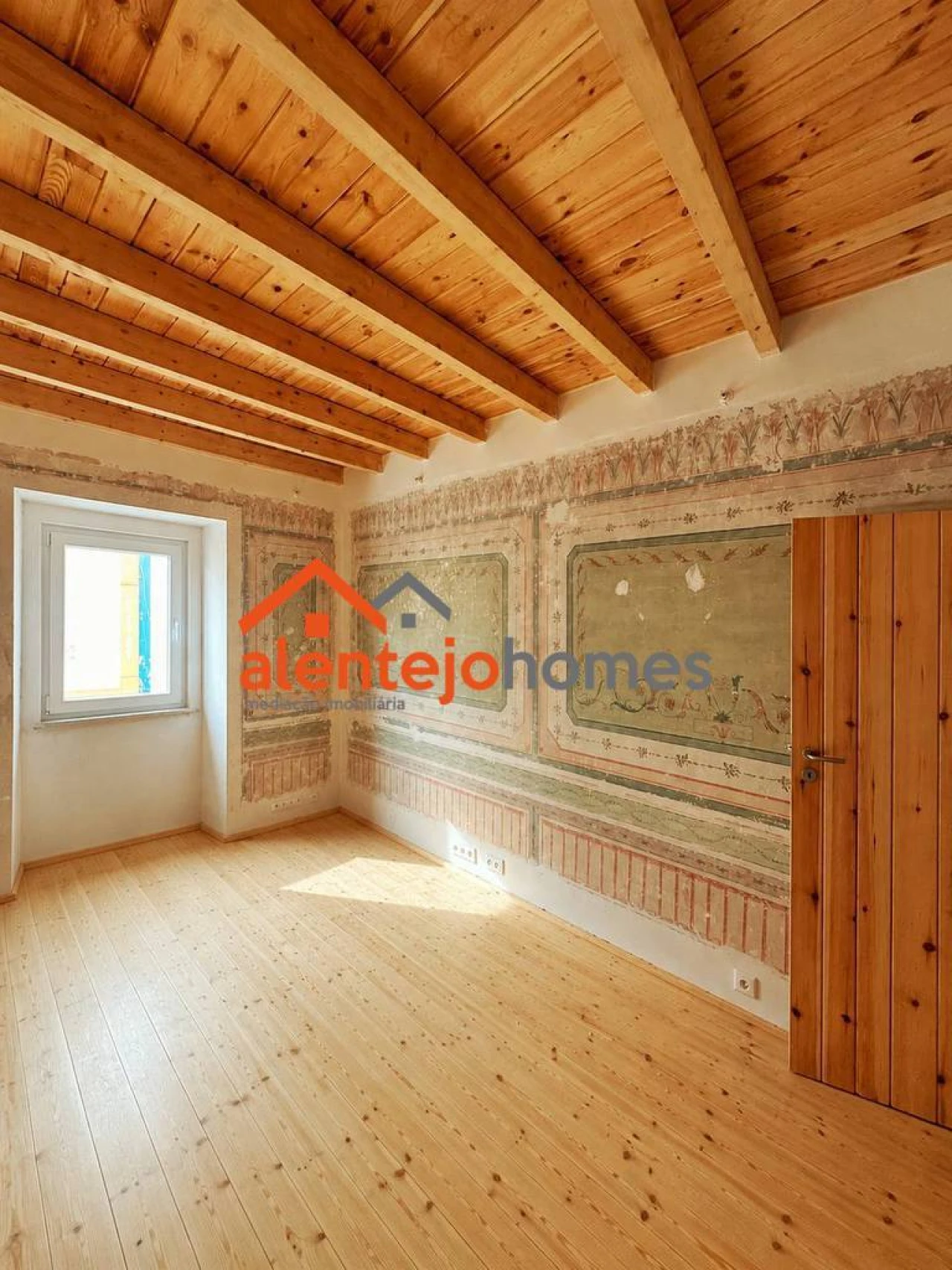 Apartamento T2 para Venda em Arraiolos Foto 3
