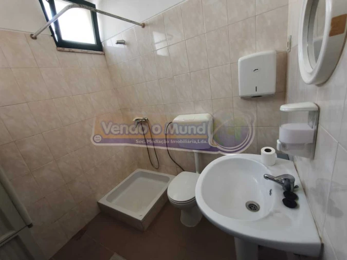 Negócio para Venda em Mora Foto 14
