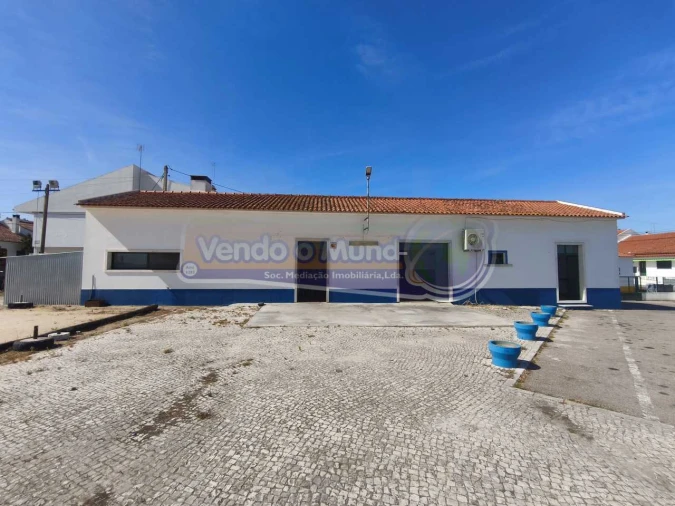 Negócio para Venda em Mora Foto 19