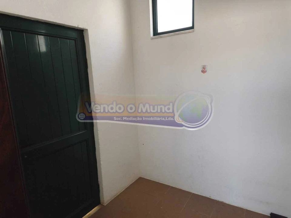 Negócio para Venda em Mora Foto 8