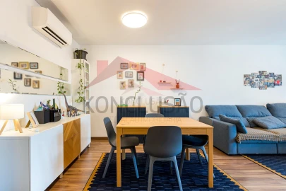 Apartamento T2 para Venda em Póvoa de Santa Iria e Forte da Casa