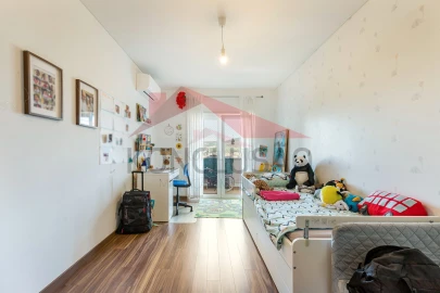 Apartamento T2 para Venda em Póvoa de Santa Iria e Forte da Casa