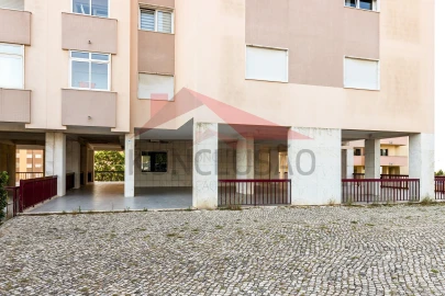 Apartamento T2 para Venda em Póvoa de Santa Iria e Forte da Casa