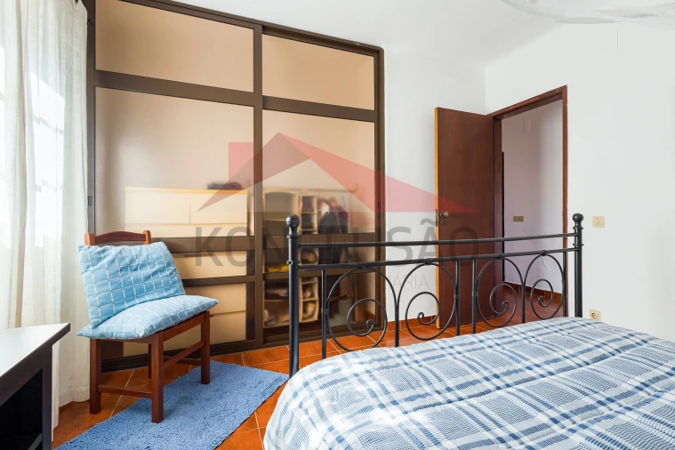 Quinta T4 para Venda em Azambuja Foto 17