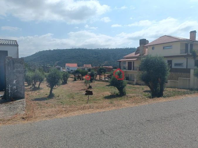 Terreno para Venda em Caranguejeira Foto 4