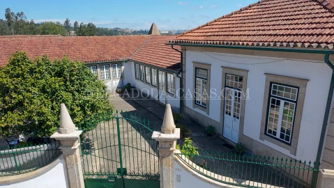 Quinta T5 para Venda em O. Azeméis, Riba-Ul, Ul, Macinhata Seixa, Madail