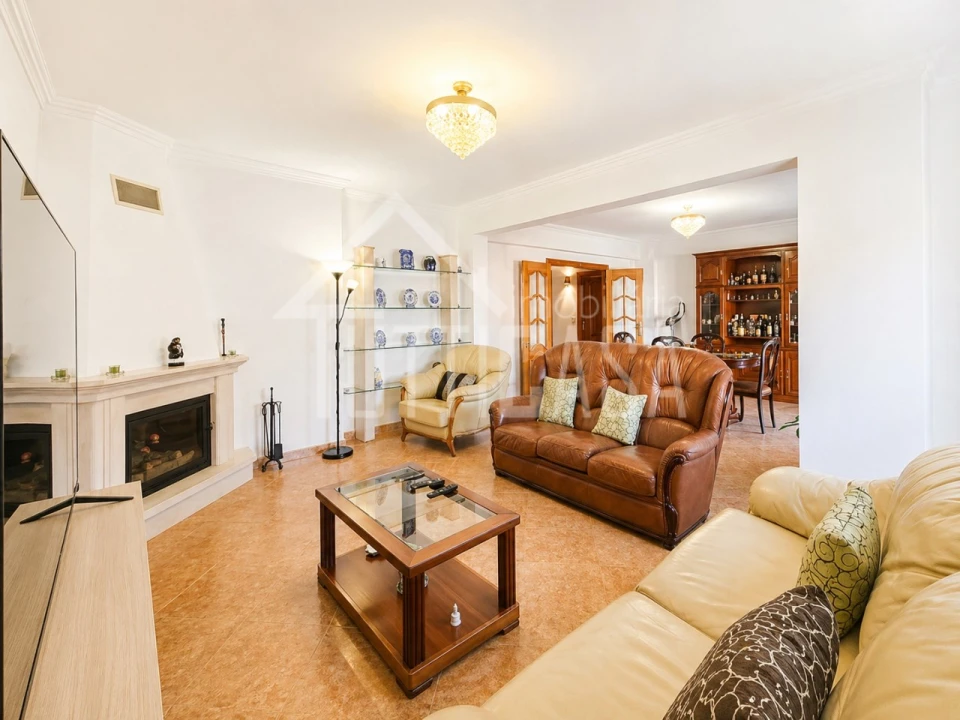 Apartamento T3 para Venda em Malveira e São Miguel de Alcainça Foto 5
