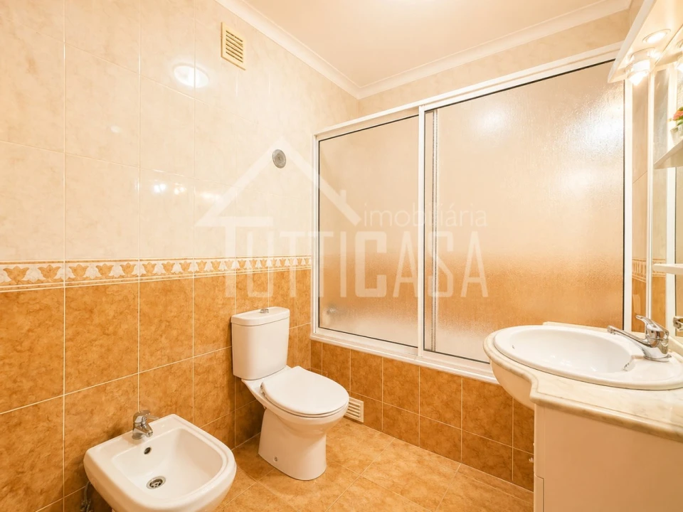 Apartamento T3 para Venda em Malveira e São Miguel de Alcainça Foto 17