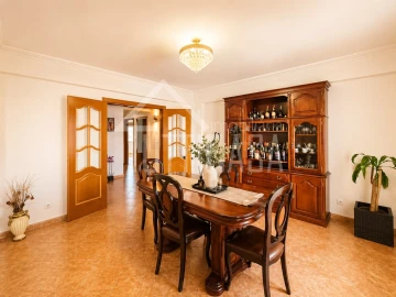 Apartamento T3 para Venda em Malveira e São Miguel de Alcainça