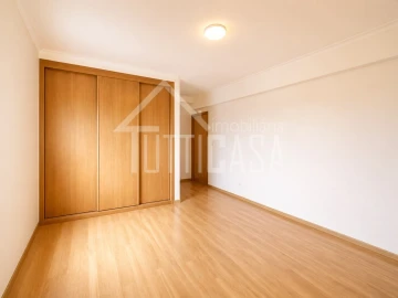 Apartamento T3 para Venda em Malveira e São Miguel de Alcainça