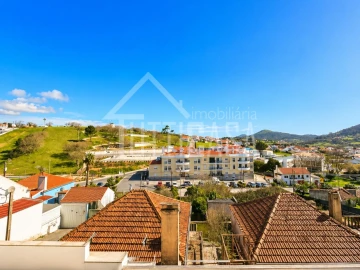 Apartamento T3 para Venda em Malveira e São Miguel de Alcainça