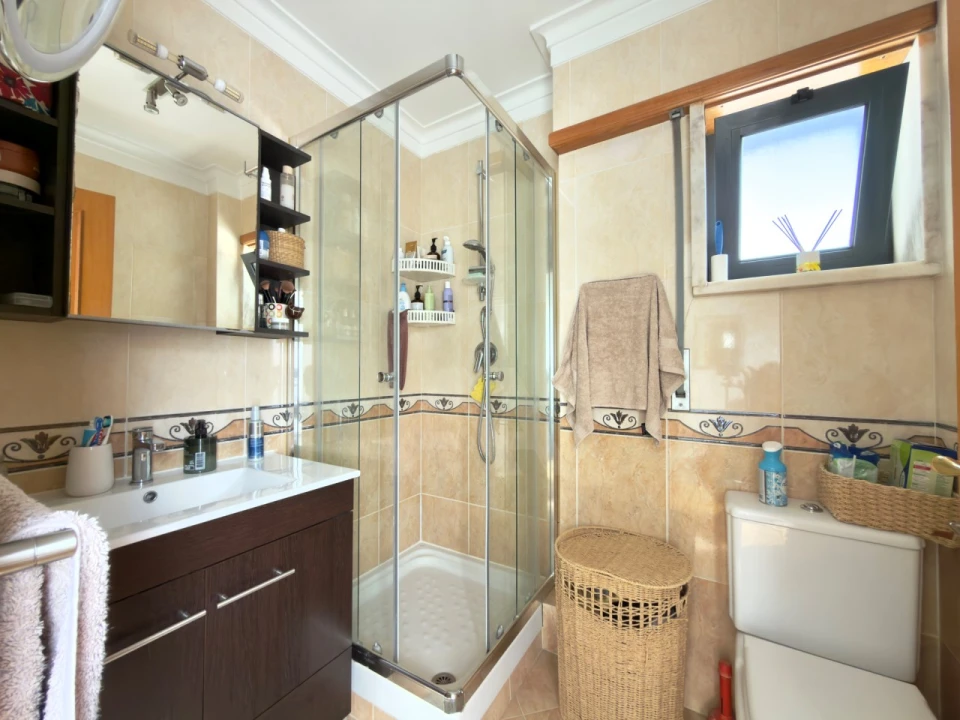 Apartamento T4 para Venda em Mina de Água Foto 18