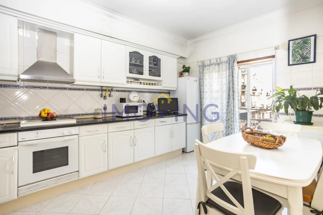 Apartamento T2 para Venda em Baixa da Banheira e Vale da Amoreira Foto 1