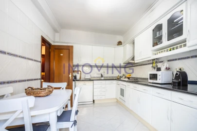 Apartamento T2 para Venda em Baixa da Banheira e Vale da Amoreira