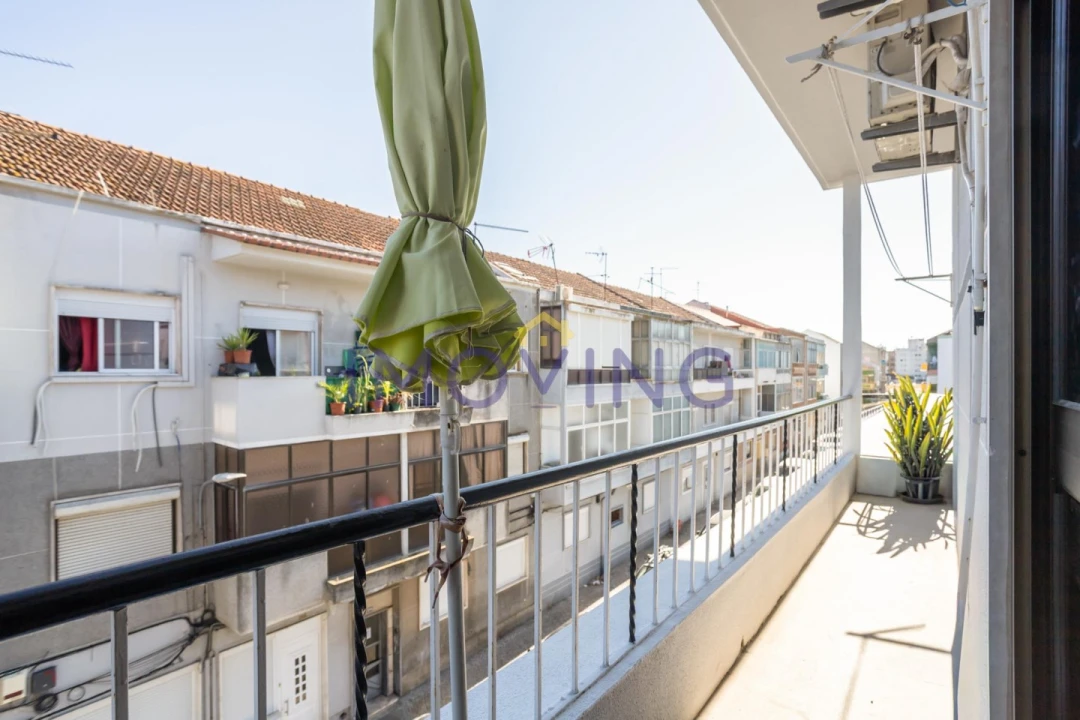 Apartamento T1 para Venda em Baixa da Banheira e Vale da Amoreira Foto 7