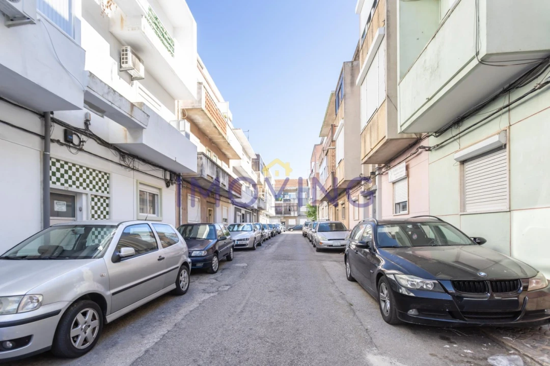 Apartamento T1 para Venda em Baixa da Banheira e Vale da Amoreira Foto 21