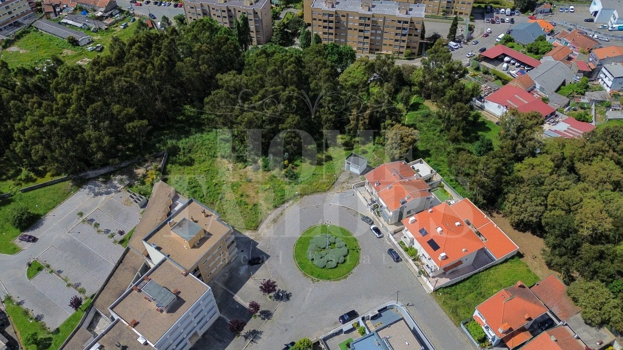 Apartamento T4 para Venda em Pedrouços Foto 16