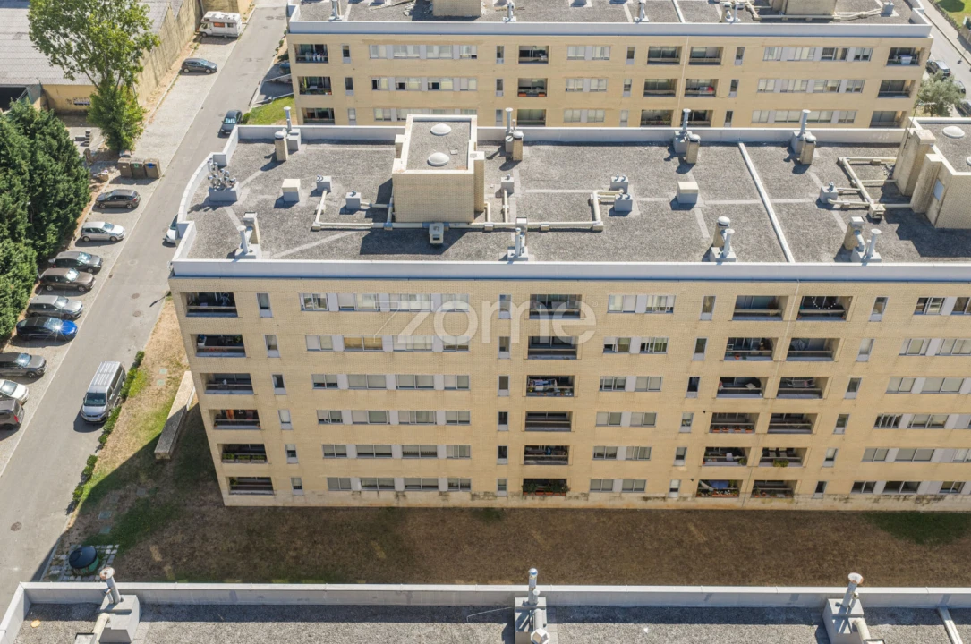 Apartamento T3 para Arrendamento em Ramalde Foto 30