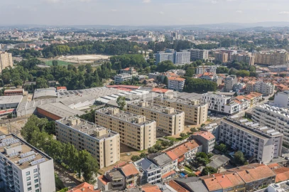 Apartamento T3 para Arrendamento em Ramalde