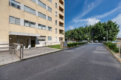Apartamento T3 para Arrendamento em Ramalde