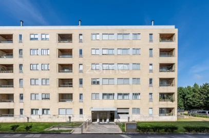 Apartamento T3 para Arrendamento em Ramalde