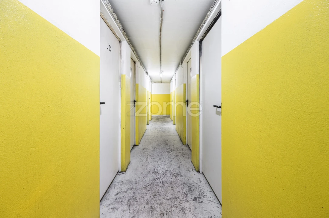 Apartamento T3 para Arrendamento em Ramalde Foto 25
