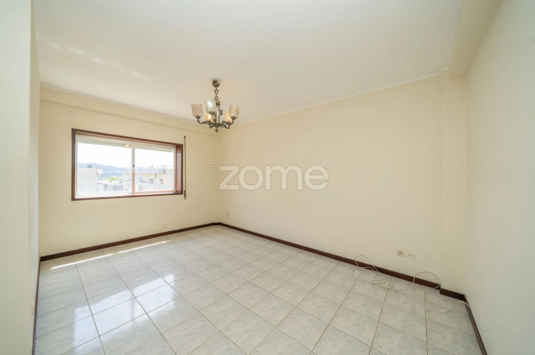 Apartamento T4 para Venda em Ferreiros, Prozelo e Besteiros Foto 8