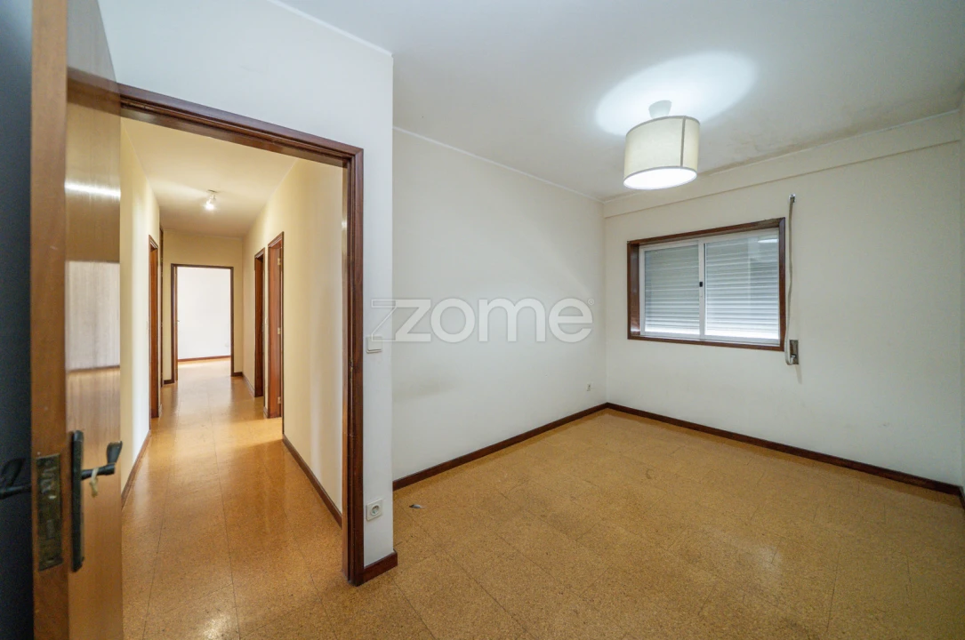 Apartamento T4 para Venda em Ferreiros, Prozelo e Besteiros Foto 14