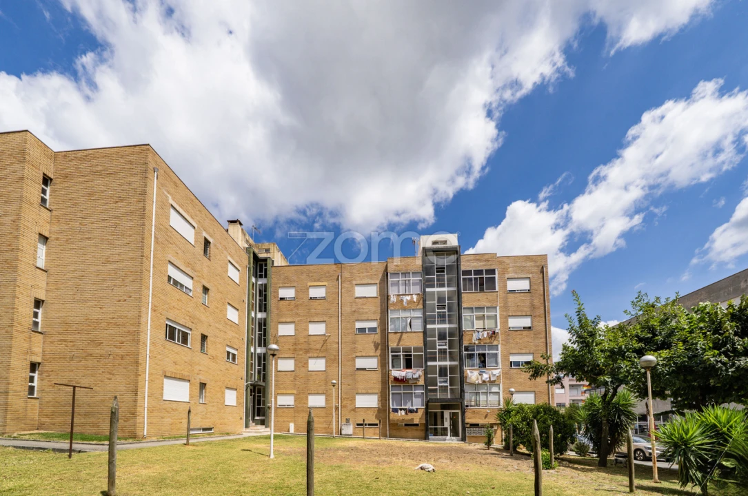 Apartamento T4 para Venda em Ferreiros, Prozelo e Besteiros Foto 1