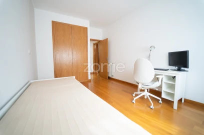 Apartamento T2 para Arrendamento em Canidelo