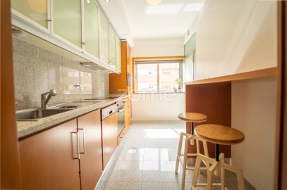 Apartamento T2 para Arrendamento em Canidelo
