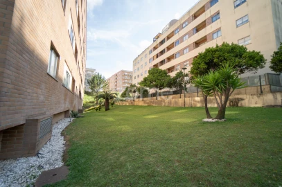 Apartamento T2 para Arrendamento em Canidelo