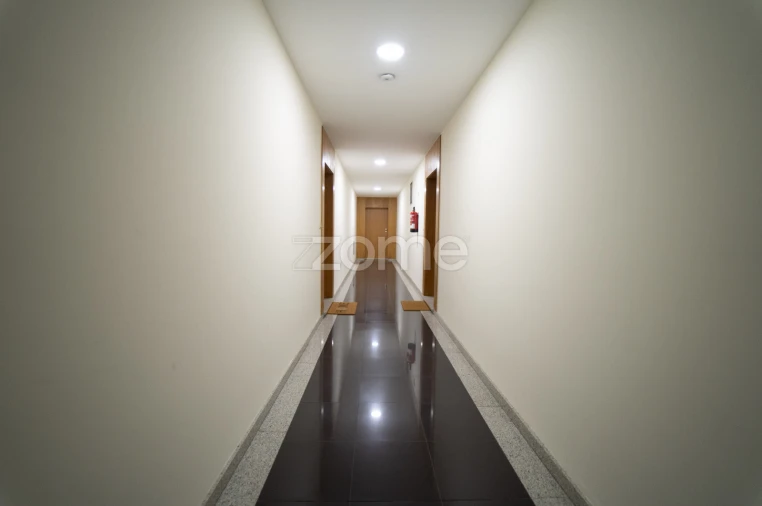 Apartamento T2 para Arrendamento em Canidelo Foto 23