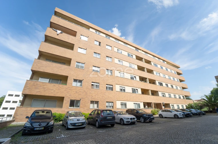 Apartamento T2 para Arrendamento em Canidelo Foto 28