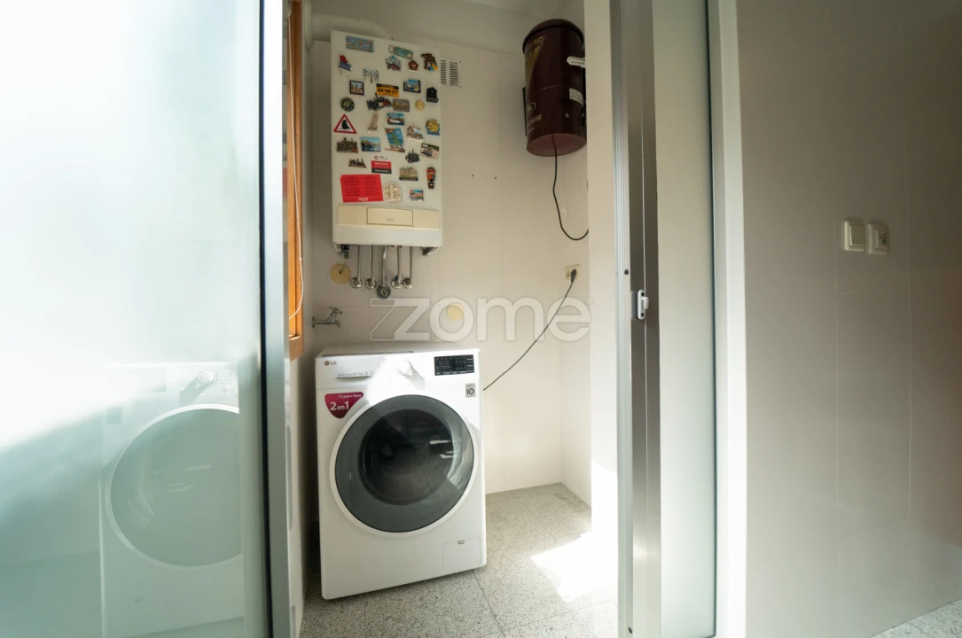 Apartamento T2 para Arrendamento em Canidelo Foto 13
